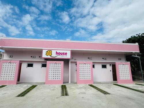 Taketomi-jima Taketomi-cho Apartment | 呉house