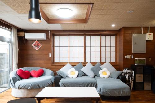 Naha City Centre Villa | 和風の二階建て一戸建て 国際通りまで500m