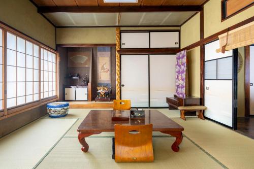 Enzan Onsen Apartment | 宝乃小宿 TAKARA no Koyado