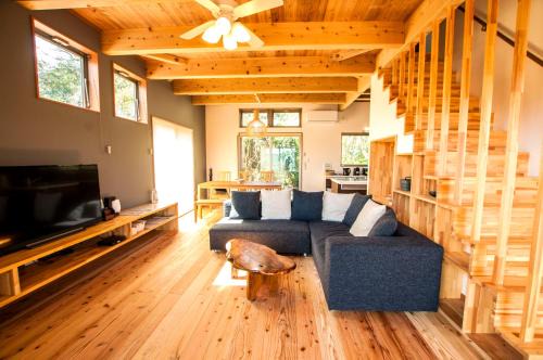 Yakushima Villa | 新築貸切 屋久島の地杉香る 完全貸切別荘 家族やグループでの利用にぴったり