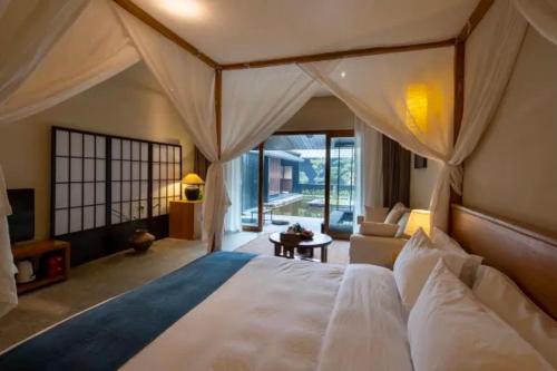 Chengdu Hotel | 路之青城温泉酒店