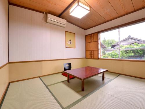 Takase Onsen Hotel | 高瀬温泉 花みちる宿 ニュー萬力