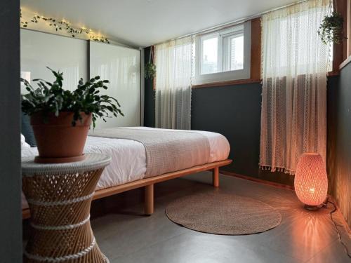 Hoehyeon-dong Apartment | 명동, 남대문 7분! 2층 복층 2룸 하우스