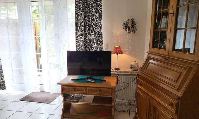 Busum Apartment | 002-Bonn (TMS)(BC.a3) - BUE - Haus Wildrose