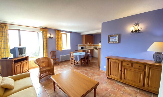 Brunet Apartment | 04B7 : Beautiful T3 in the heart of lavender - pool