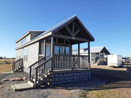 Valle Ski Chalet | 065 Star Gazing Tiny Home nr Grand Canyon South Rim Sleeps 8