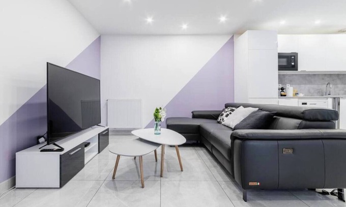 Arcueil House | 09. Authentic House