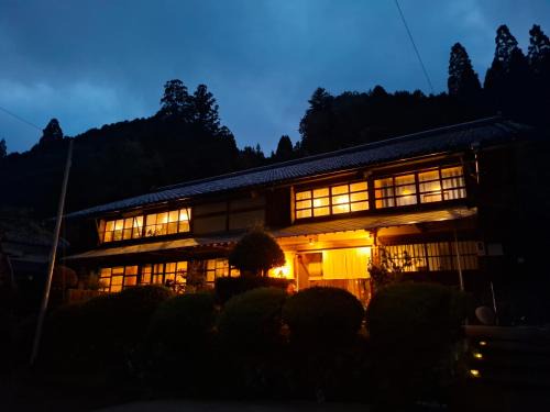 Gero House | 1日1組限定 田舎体験 古民家宿 樹々庵 Juju-an