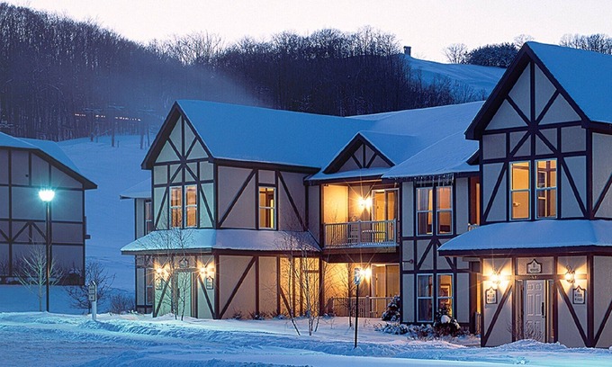 Boyne Falls Villa | 1 Bd 1 Ba Villa at Boyne Mountain - Mountain Run at Boyne