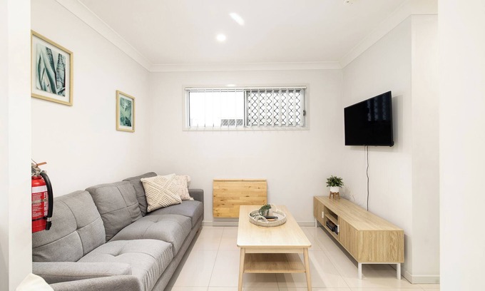 Rocklea Apartment | 1 Bdr Apt! GST Credits! Undercover Parking! 435AF1