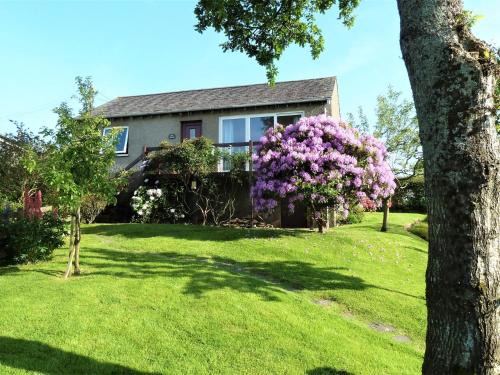 Kirkby-in-Furness House | 1 Bed in Kirkby-in-Furness SZ463