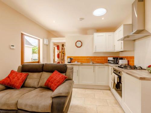 South Molton House | 1 Bed in South Molton 89089