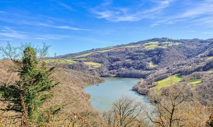 Castelnau-de-Mandailles House | 1 bedroom accommodation in Castelnau d Mandailles