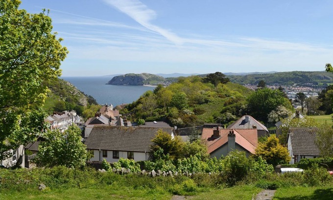 Llandudno Cottage | 1 bedroom accommodation in Llandudno