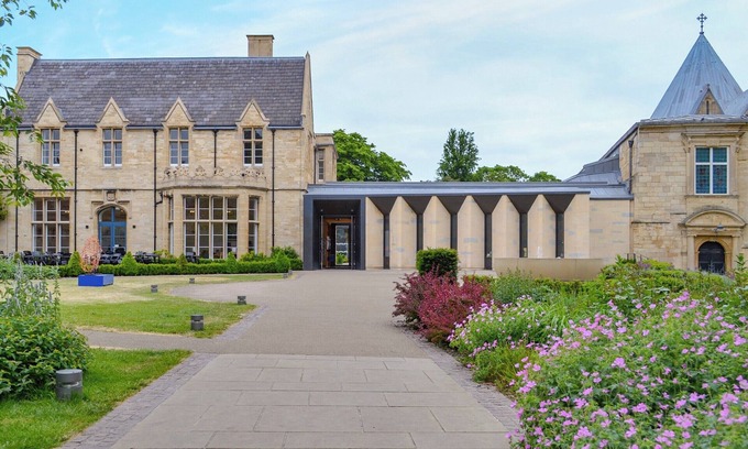 Lincoln Cottage | 1 bedroom accommodation in Lincoln