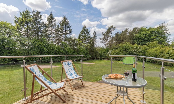 Longnor Cabin | 1 bedroom accommodation in Longnor, Nr. Buxton