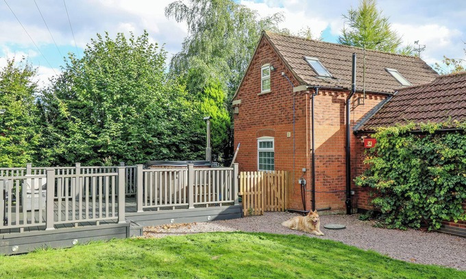 Frithville Cottage | 1 bedroom accommodation in Frithville, near Lincolnshire