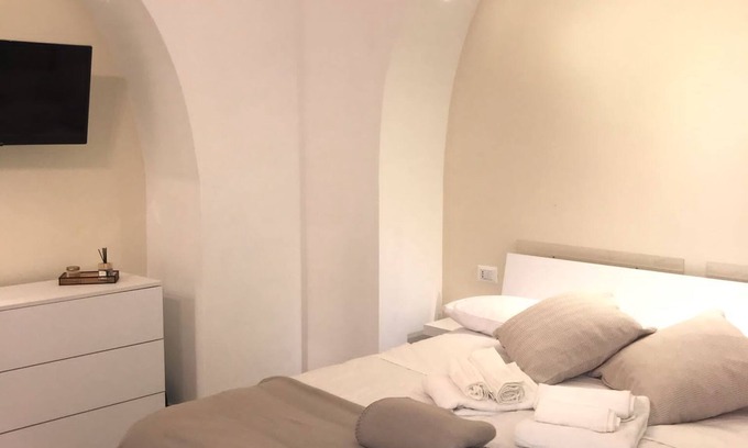 Torre del Greco Apartment | 1 Bedroom Apartment in Torre del Greco