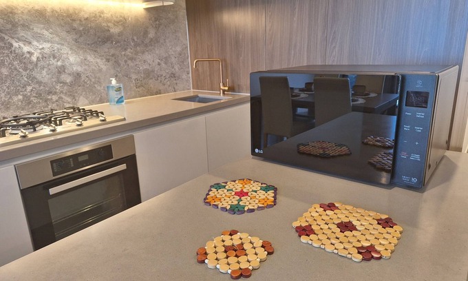 Glen Waverley Condo | 1 Bedroom apartment at the SkyGarden in Glen Waverley.nExtremely cleaned