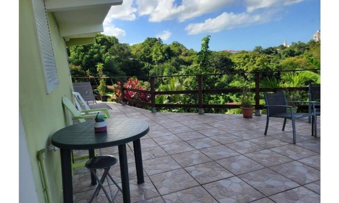 Les Abymes Apartment | 1 bedroom apartment in pointe-ã -pitre