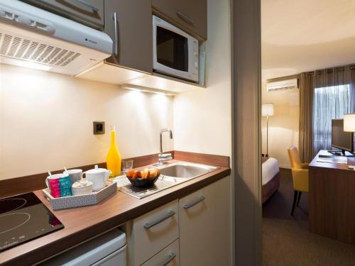 Ferney-Voltaire Apartment | 1-bedroom apartment near Geneva
