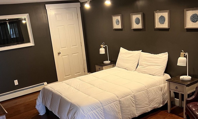Lincolnville Apartment | 1 Bedroom Apartment next to Lincolnville Beach