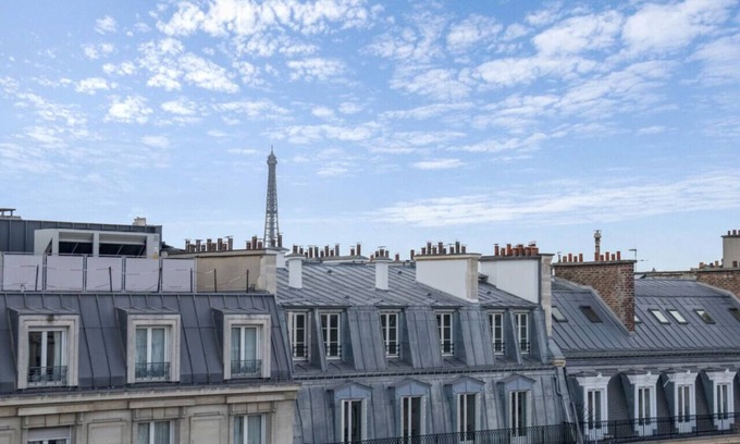 8th Arrondissement Apartment | 1 Bedroom#Haussmann#Amazing view#EffeilTower#AC