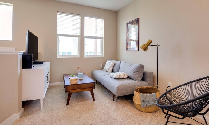 Milpitas House | 1 Bedroom near Downtown Milpitas