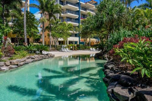 Alexandra Headland Apartment | 1 Bedroom - Private Managed Seaforth Resort - Pool and Beach - Alex