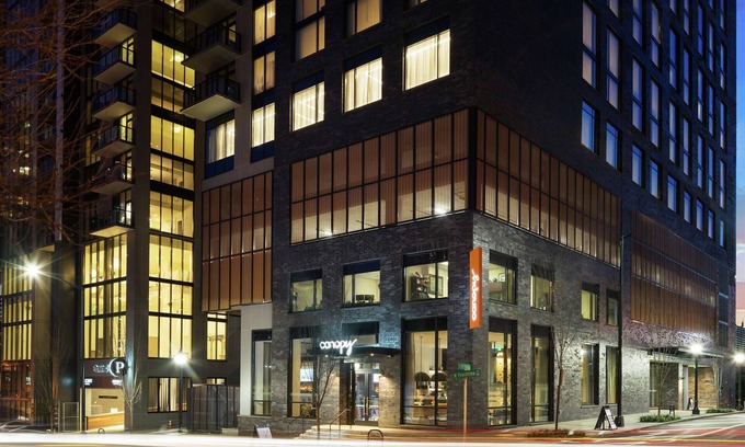 Midtown House | 1-Bedroom Suite + Connecting Room at a 4⭐️ Hotel