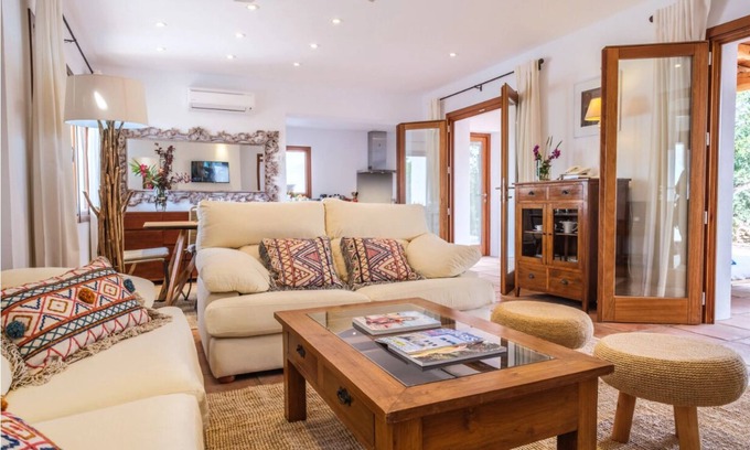 Sant Rafael de Sa Creu Villa | 1 Bedroom Villa In San Rafael