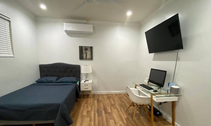Nassau Apartment | 1 BR w/ Free Breakfast, Car & Airport Pickup