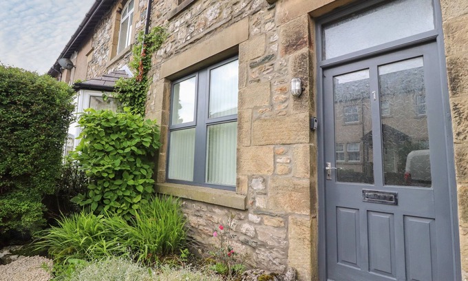 Ingleton Cottage | 1 Lytham Terrace