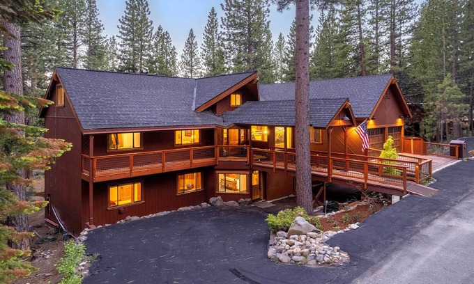 Incline Village House | < 1 Mi to Beach: Expansive Tahoe Escape w/Hot Tub