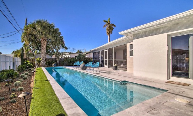 The Cove Apartment | 1 Mi to Deerfield Beach Stylish Studio with Pool!