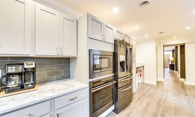 East Allegheny House | 1 Mi to Dtwn: Walkable Gem in Pittsburgh