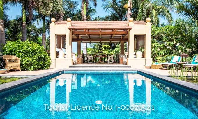 Los Realejos House | 10.000 m2 Tropical peaceful Garden near the Sea, Fibre wi fi