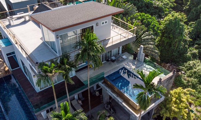 Ban Saiyuan Villa | 10 Bedroom/13 bathrooms. Ocean View Villa in Rawai. 3 swimming pools, zip line.