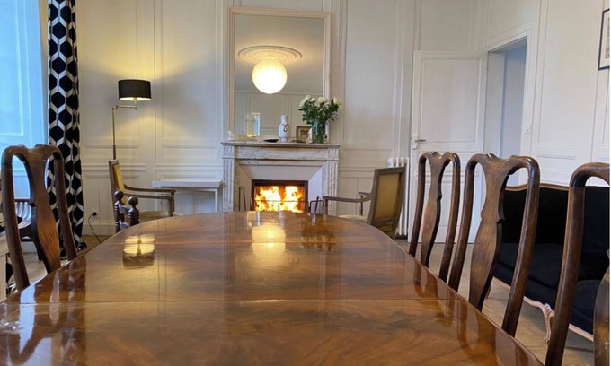 Saint-Malo Villa | 10 bedroom manor house, 2500m2 walled garden, 5min beach