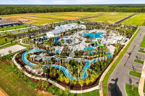 Four Corners House | 10 Bedrooms 9 Bathrooms Windsor Cay 16215Cc