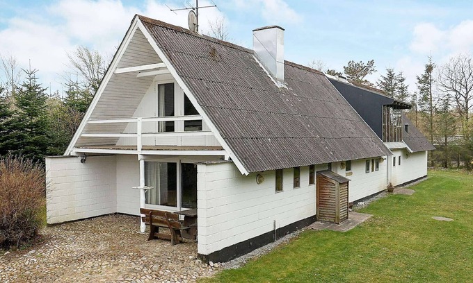 Fur House | 10 person holiday home in Fur