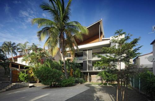 Centre-Ville Apartment | 100 rue Suffren
