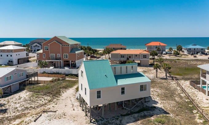 East End House | 100 Steps to the Gulf -Soaring Ceilings, Beams, Contemp, Free Lighthouse Passes