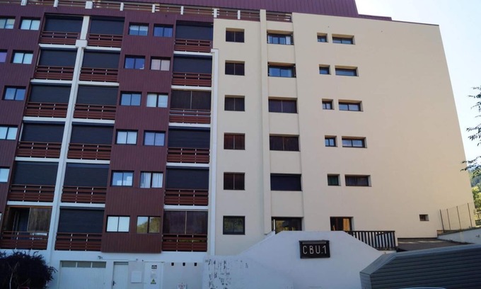 Le Sauze Apartment | 100m from ski slopes, 3rd floor, terrace, tv, 50m², Sauze - Super Sauze