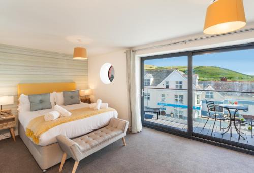 Mortehoe Apartment | 11 Woolacombe West - Luxury Apartment at Byron Woolacombe, only 4 minute walk to Woolacombe Beach!
