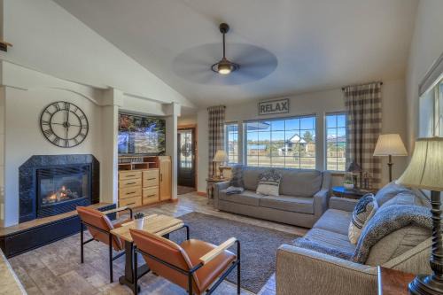 Lake Hatcher Park House | 114 Morrow Circle