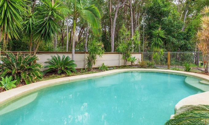 Rainbow Beach House | 12 Naiad Court - Rainbow Shores