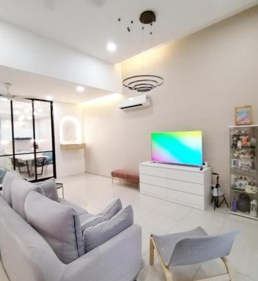 Central Seberang Perai House | 12pax - 3Storey Bukit Minyak Utama Cozy Spacious
