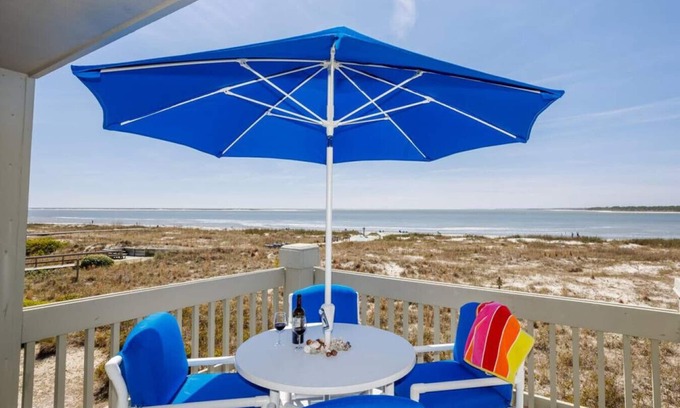 Seabrook Island Villa | 1314 Pelican Watch Villas is on the Beach - 5 Star Rating! - Free Amenity Cards