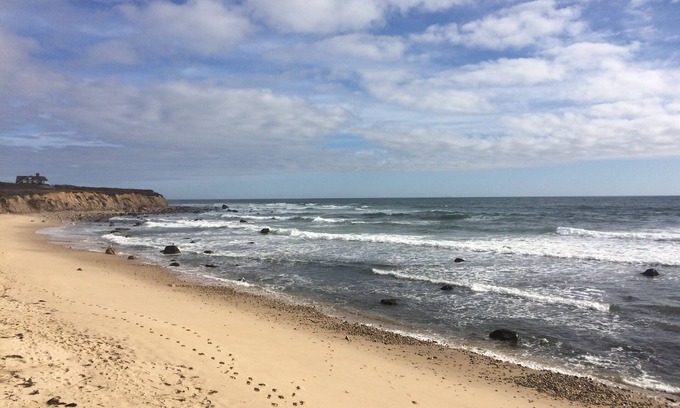 Montauk House | 132 steps. Seclusion to the left, Ditch Plains to the right